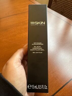 111SKIN Black Diamond Contour Gel
